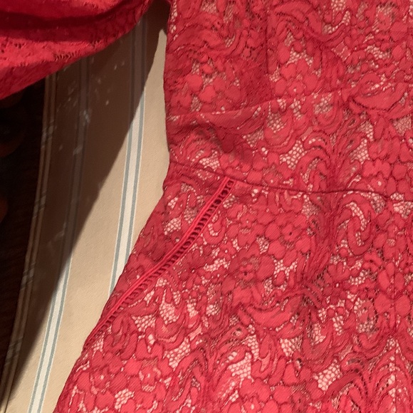 THE JETSET DIARIES RAVA LACE ROMPER SEXY SHOULDER STRAPS FRONT POCKETS LINED S - Picture 8 of 15